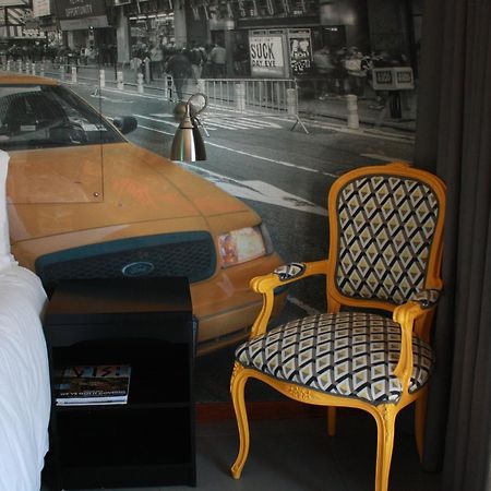 Yalla Yalla Boutique Hotel Witbank Ngoại thất bức ảnh