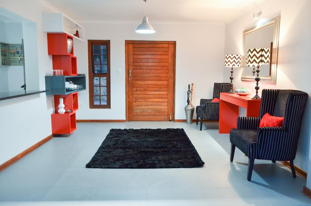 Yalla Yalla Boutique Hotel Witbank Ngoại thất bức ảnh