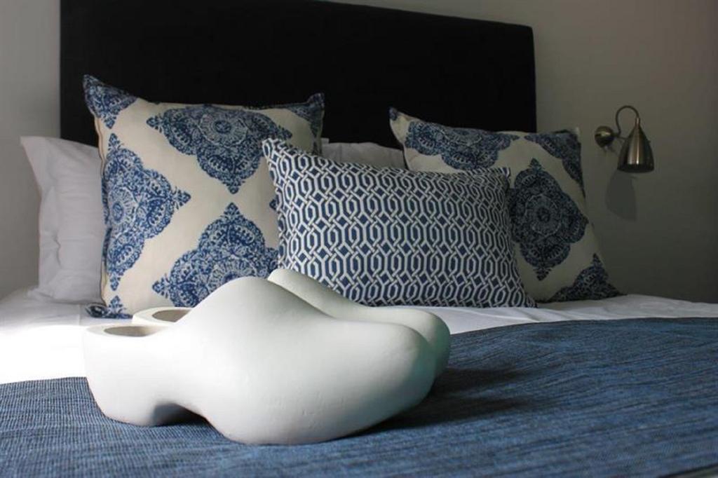 Yalla Yalla Boutique Hotel Witbank Ngoại thất bức ảnh