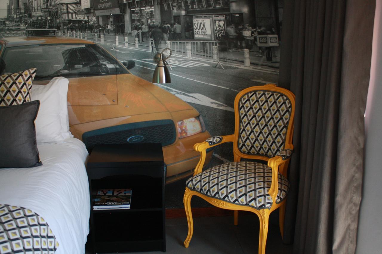 Yalla Yalla Boutique Hotel Witbank Ngoại thất bức ảnh