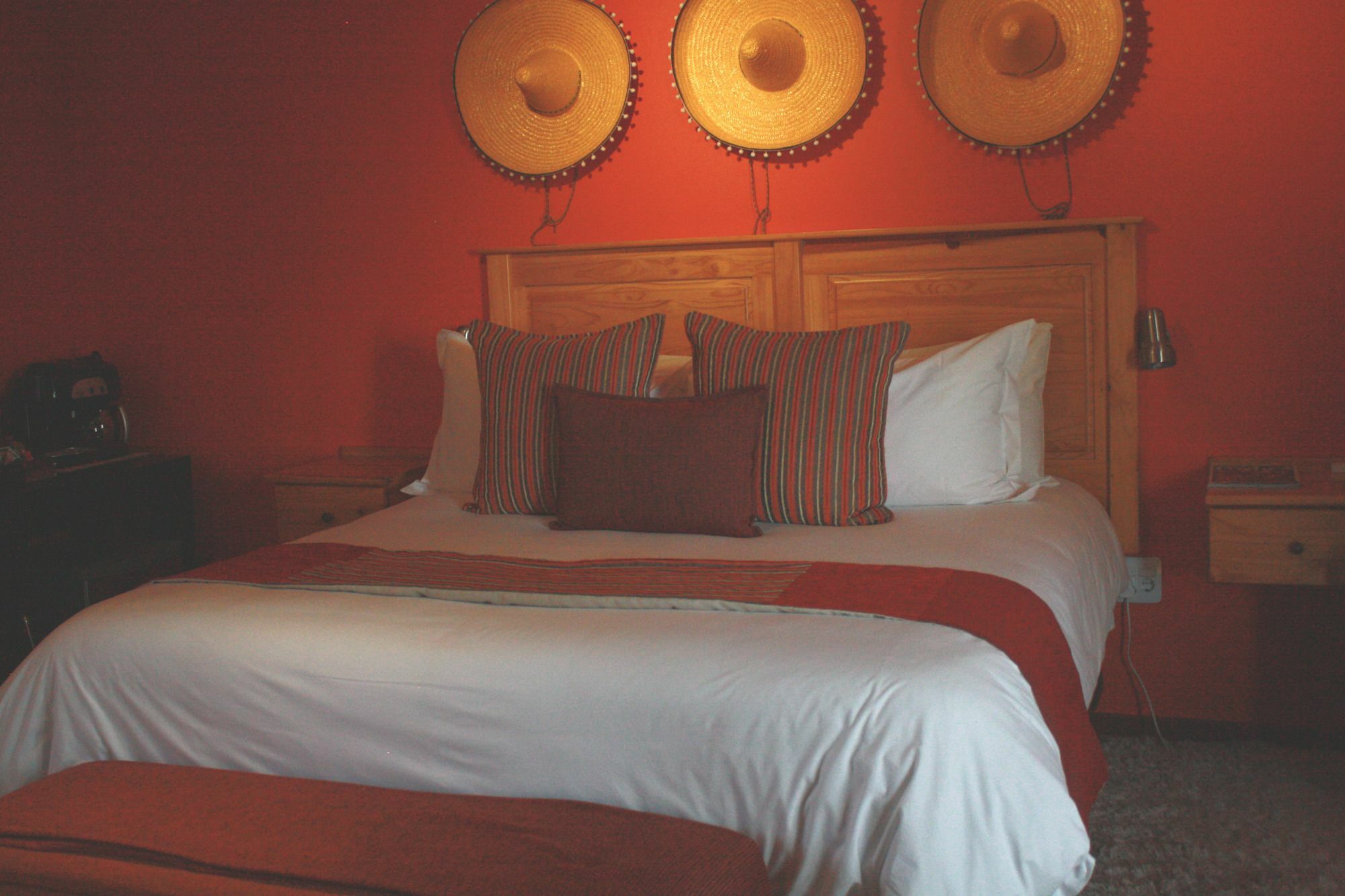 Yalla Yalla Boutique Hotel Witbank Ngoại thất bức ảnh