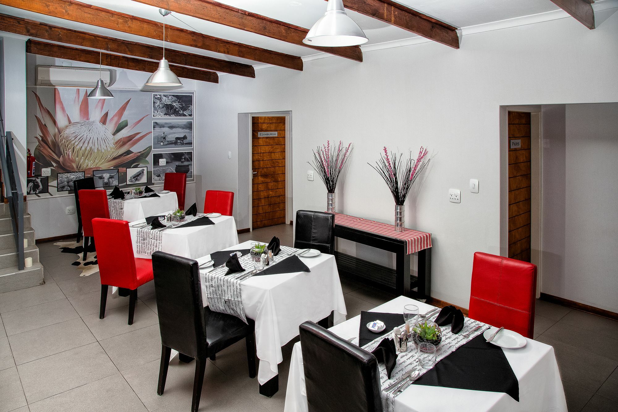 Yalla Yalla Boutique Hotel Witbank Ngoại thất bức ảnh