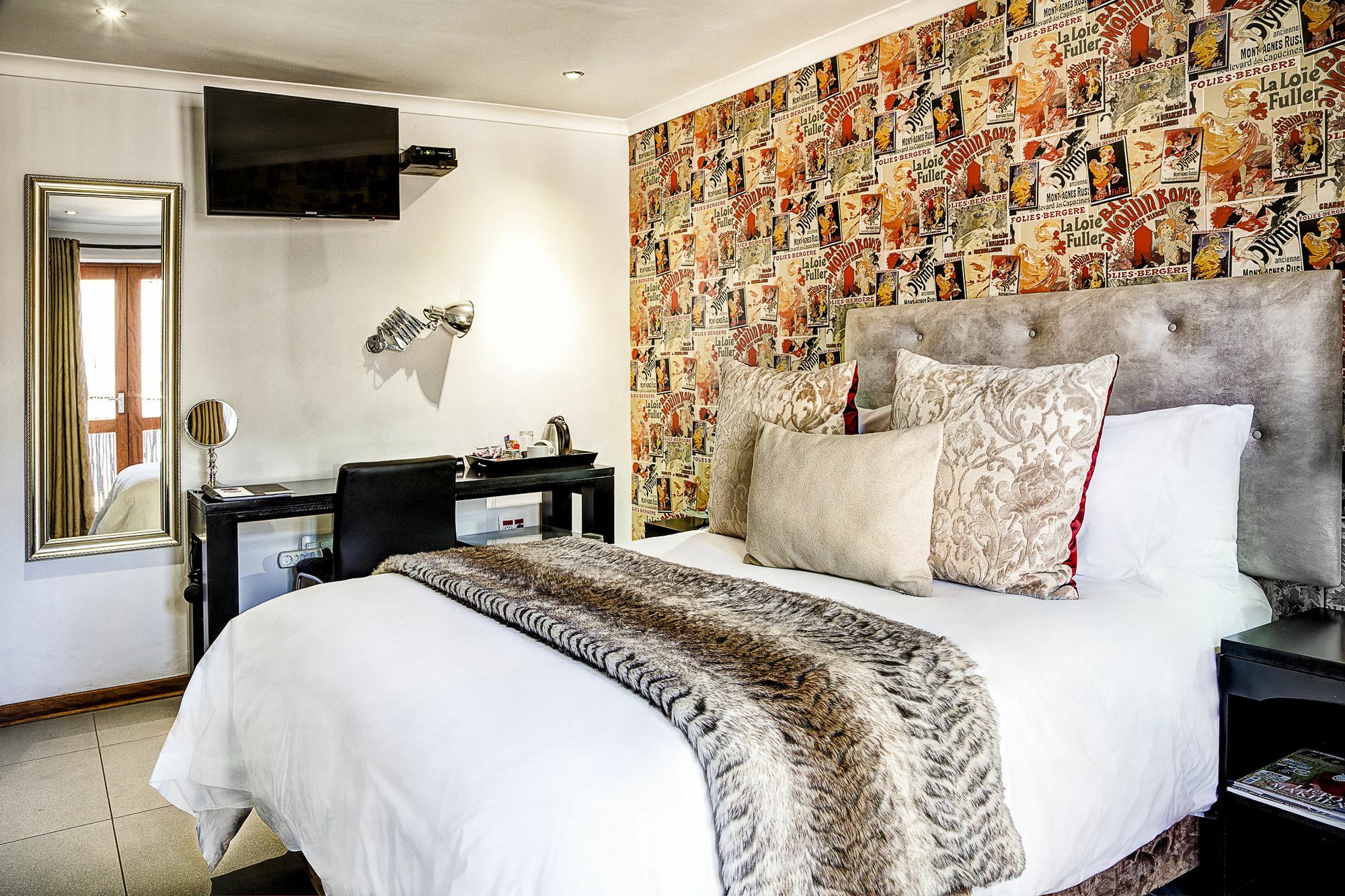 Yalla Yalla Boutique Hotel Witbank Ngoại thất bức ảnh
